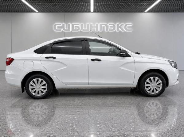 Lada (ВАЗ) Vesta I с пробегом 2021 года, цена 879 000 рублей, 103790 км, седан, Автокод Объявления