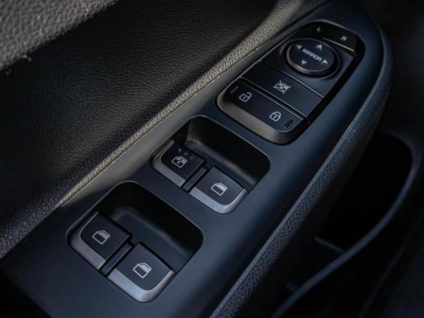 Kia Rio IV с пробегом 2019 года, цена 1 399 000 рублей, 87769 км, хэтчбек, Автокод Объявления