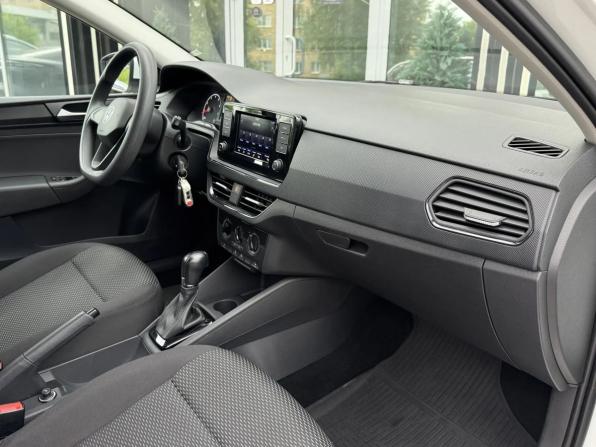 Volkswagen Polo VI с пробегом 2021 года, цена 1 579 000 рублей, 89129 км, лифтбек, Автокод Объявления