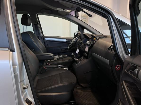 Opel Zafira B Рестайлинг с пробегом 2010 года, цена 484 000 рублей, 353453 км, компактвэн, Автокод Объявления