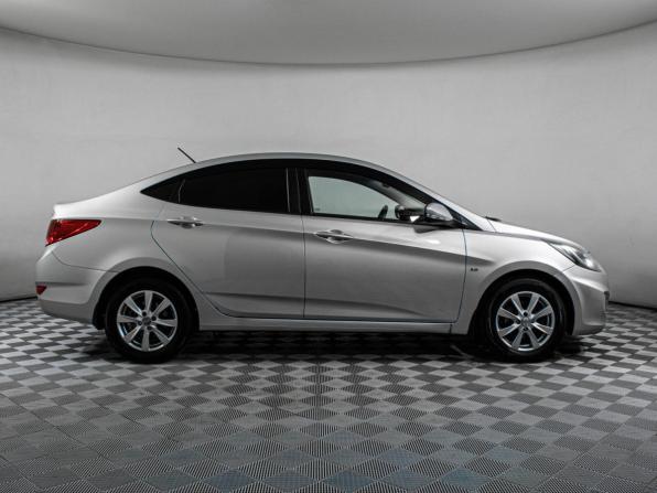 Hyundai Solaris I с пробегом 2013 года, цена 897 000 рублей, 182932 км, седан, Автокод Объявления