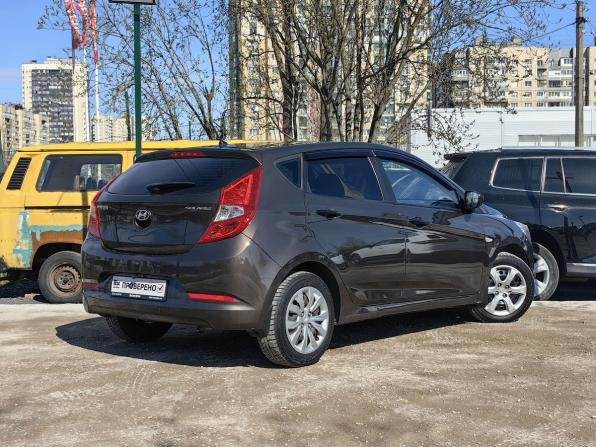 Hyundai Solaris I Рестайлинг с пробегом 2014 года, цена 579 000 рублей, 236000 км, хэтчбек, Автокод Объявления