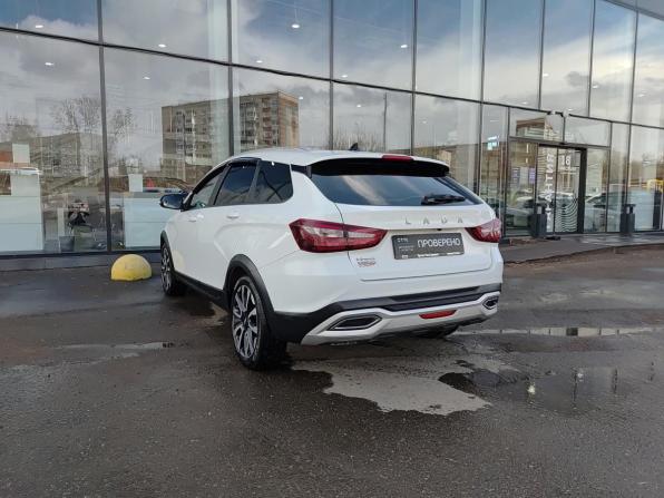 Lada (ВАЗ) Vesta I Рестайлинг (NG) с пробегом 2024 года, цена 1 470 000 рублей, 41220 км, универсал, Автокод Объявления