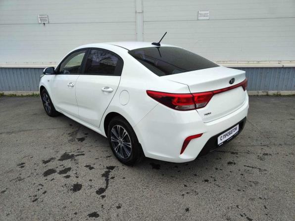 Kia Rio IV с пробегом 2017 года, цена 1 025 000 рублей, 143143 км, седан, Автокод Объявления