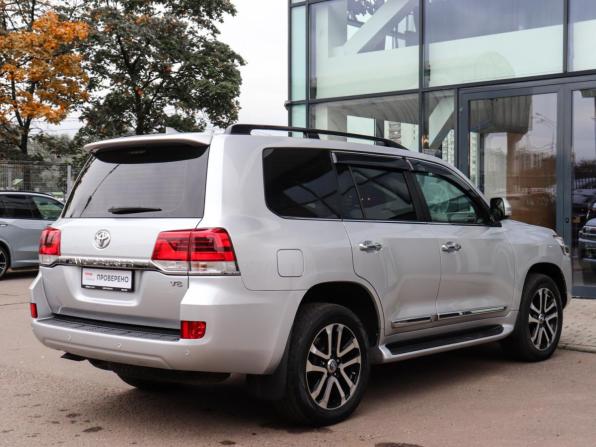 Toyota Land Cruiser 200 Series Рестайлинг 2 с пробегом 2015 года, цена 6 000 000 рублей, 166841 км, внедорожник, Автокод Объявления