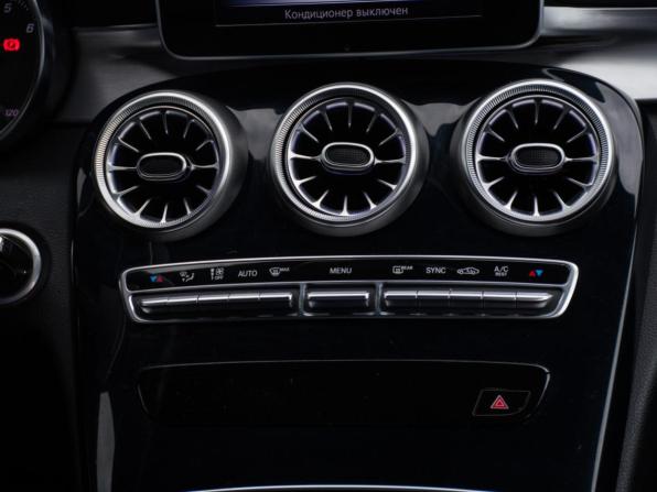 Mercedes-Benz C-Класс IV (W205) с пробегом 2015 года, цена 2 350 000 рублей, 222032 км, седан, Автокод Объявления