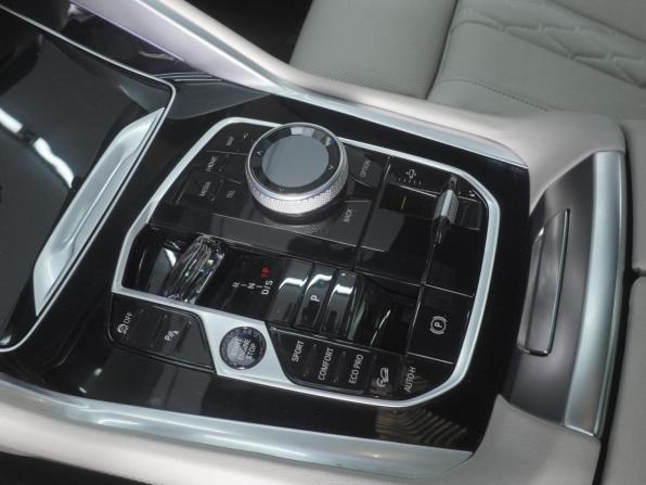 BMW X6 III (G06) Рестайлинг с пробегом 2025 года, цена 13 500 000 рублей, 5602 км, внедорожник, Автокод Объявления