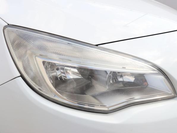 Opel Astra J с пробегом 2011 года, цена 619 000 рублей, 195000 км, хэтчбек, Автокод Объявления