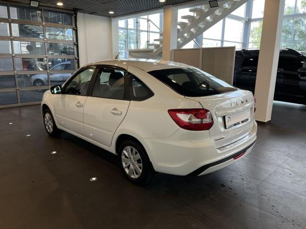 Lada (ВАЗ) Granta I Рестайлинг с пробегом 2023 года, цена 930 000 рублей, 62555 км, лифтбек, Автокод Объявления