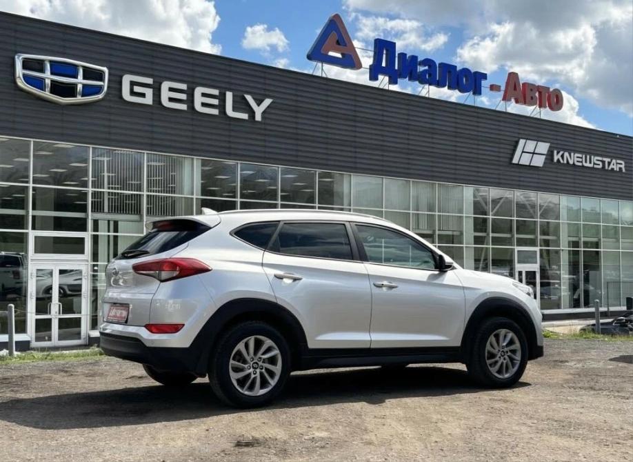 Hyundai Tucson III Набережные Челны  - изображение 6
