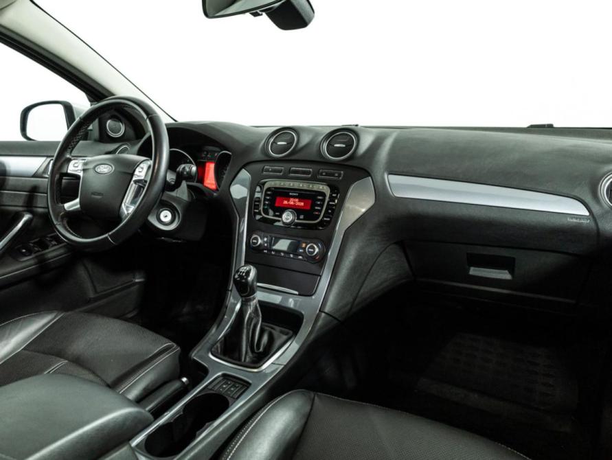 Ford Mondeo IV Рестайлинг Санкт-Петербург  - изображение 8