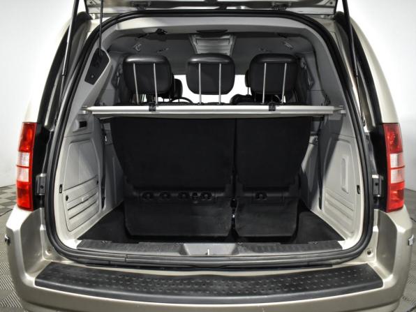 Chrysler Voyager V с пробегом 2008 года, цена 899 000 рублей, 337235 км, минивэн, Автокод Объявления