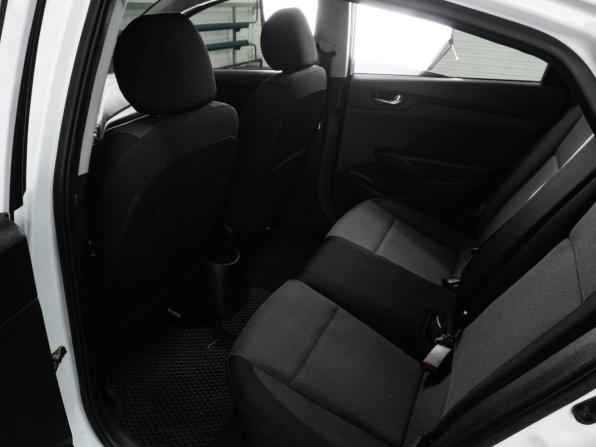 Hyundai Solaris II Рестайлинг с пробегом 2022 года, цена 1 499 000 рублей, 111568 км, седан, Автокод Объявления