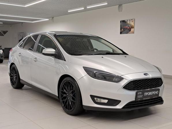 Ford Focus III Рестайлинг с пробегом 2017 года, цена 949 000 рублей, 155821 км, седан, Автокод Объявления