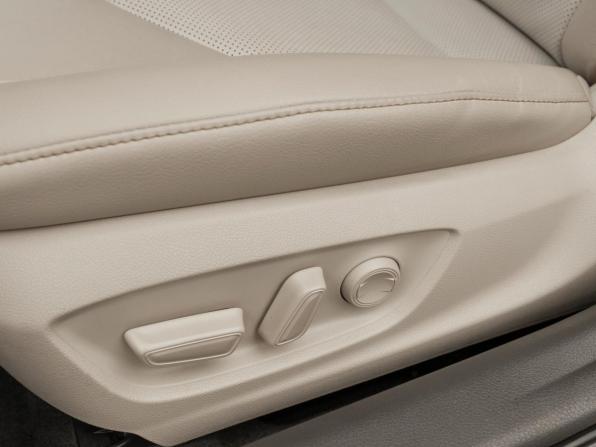 Toyota Camry VIII (XV70) с пробегом 2021 года, цена 3 220 000 рублей, 85133 км, седан, Автокод Объявления