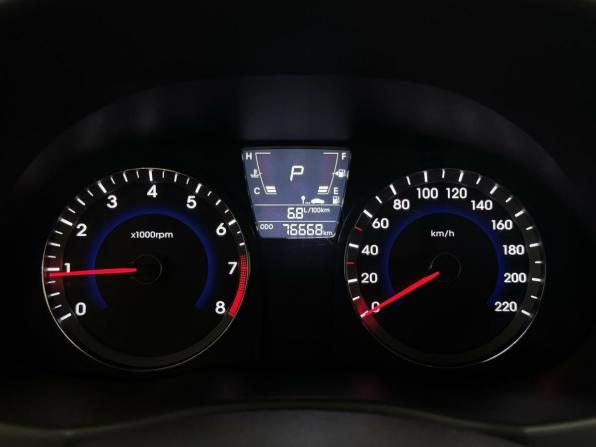 Hyundai Solaris I с пробегом 2011 года, цена 885 000 рублей, 76666 км, седан, Автокод Объявления