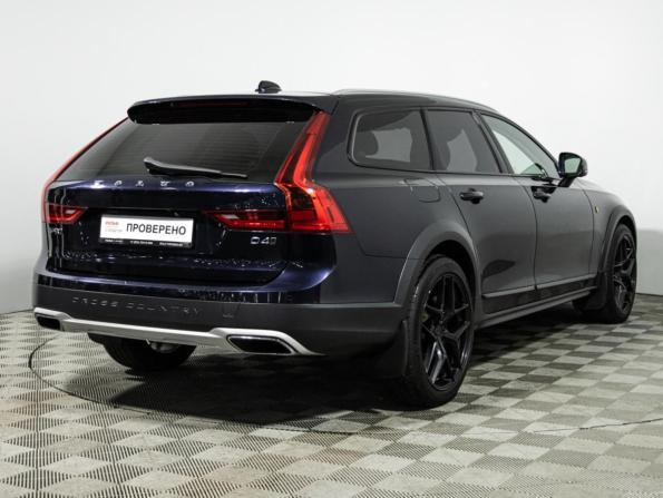 Volvo V90 Cross Country I с пробегом 2017 года, цена 2 899 700 рублей, 181000 км, универсал, Автокод Объявления