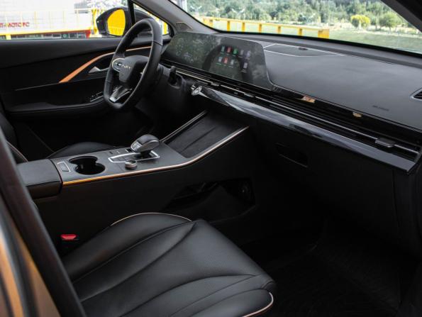 Omoda C5 I с пробегом 2023 года, цена 1 598 000 рублей, 31063 км, внедорожник, Автокод Объявления