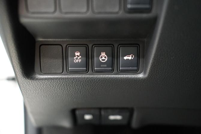 Nissan X-Trail III Рестайлинг с пробегом 2021 года, цена 2 399 000 рублей, 155125 км, внедорожник, Автокод Объявления