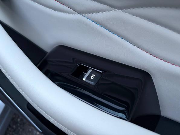 Geely Monjaro I с пробегом 2023 года, цена 3 395 000 рублей, 30000 км, внедорожник, Автокод Объявления