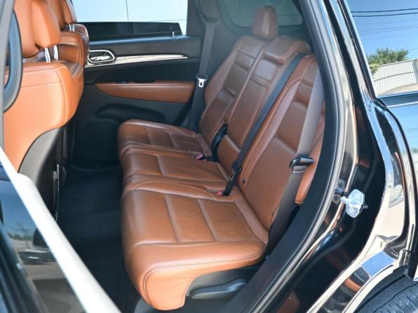 Jeep Grand Cherokee IV (WK2) Рестайлинг с пробегом 2016 года, цена 4 724 000 рублей, 123672 км, внедорожник, Автокод Объявления
