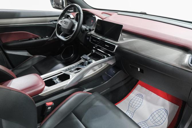 Geely Coolray I с пробегом 2023 года, цена 1 829 000 рублей, 44000 км, внедорожник, Автокод Объявления