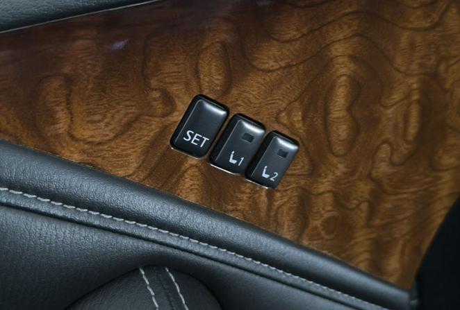 Infiniti QX80 I Рестайлинг с пробегом 2015 года, цена 2 790 000 рублей, 169462 км, внедорожник, Автокод Объявления