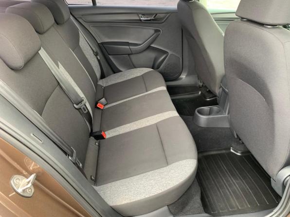 Skoda Rapid II с пробегом 2021 года, цена 1 408 000 рублей, 184691 км, лифтбек, Автокод Объявления