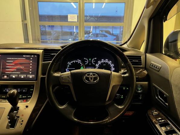 Toyota Vellfire I с пробегом 2012 года, цена 2 070 000 рублей, 249000 км, минивэн, Автокод Объявления