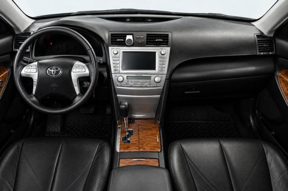 Toyota Camry VI (XV40) Рестайлинг Челябинск  - изображение 8