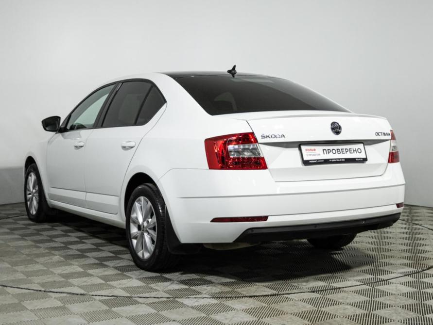 Skoda Octavia III (A7) Рестайлинг Санкт-Петербург  - изображение 7