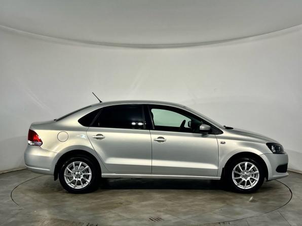 Volkswagen Polo V с пробегом 2013 года, цена 780 000 рублей, 137917 км, седан, Автокод Объявления