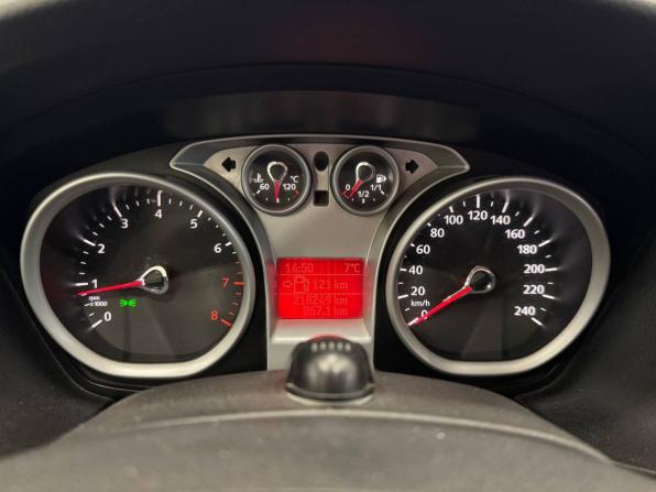 Ford Focus II Рестайлинг с пробегом 2010 года, цена 650 000 рублей, 218248 км, хэтчбек, Автокод Объявления