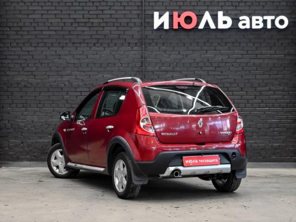 Renault Sandero I с пробегом 2014 года, цена 680 000 рублей, 180051 км, хэтчбек, Автокод Объявления