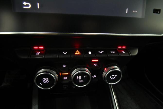 Renault Arkana I с пробегом 2019 года, цена 1 548 000 рублей, 97264 км, внедорожник, Автокод Объявления