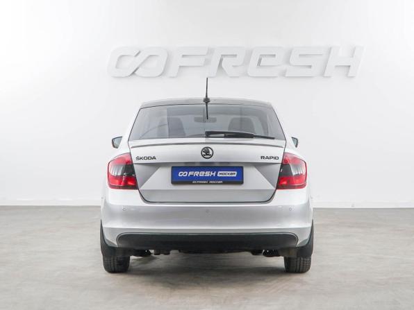 Skoda Rapid I Рестайлинг с пробегом 2018 года, цена 1 499 050 рублей, 63192 км, лифтбек, Автокод Объявления