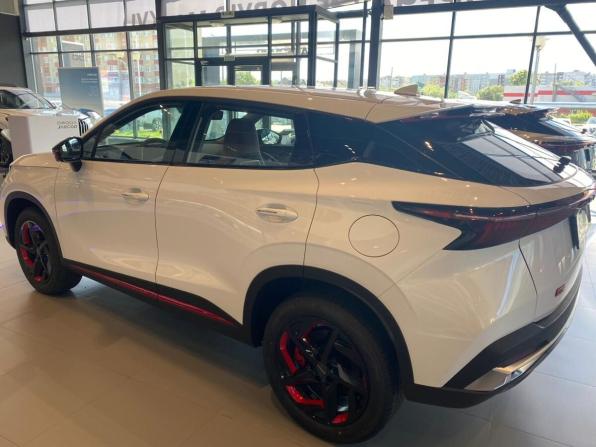 Новый Omoda C5 I 2024 года, цена 2 109 900 рублей, внедорожник, Автокод Объявления
