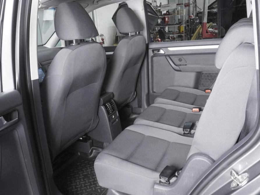 Volkswagen Touran I Рестайлинг 2 Ростов-на-Дону  - изображение 11