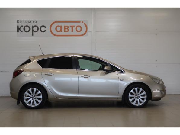 Opel Astra J с пробегом 2011 года, цена 586 000 рублей, 270277 км, хэтчбек, Автокод Объявления