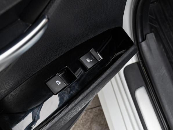 Toyota Camry VIII (XV70) с пробегом 2019 года, цена 3 040 000 рублей, 88353 км, седан, Автокод Объявления