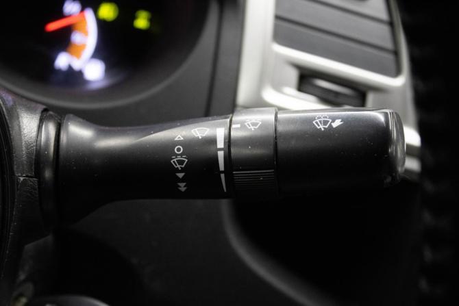 Toyota Hilux VII Рестайлинг с пробегом 2012 года, цена 1 699 000 рублей, 194122 км, пикап, Автокод Объявления
