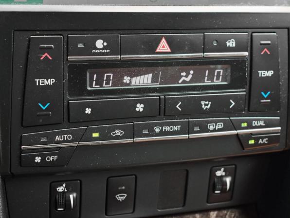Toyota Camry VII (XV50) Рестайлинг с пробегом 2016 года, цена 2 350 000 рублей, 136891 км, седан, Автокод Объявления