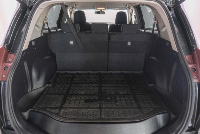 Toyota RAV4 IV (XA40) с пробегом 2013 года, цена 1 549 000 рублей, 230000 км, внедорожник, Автокод Объявления