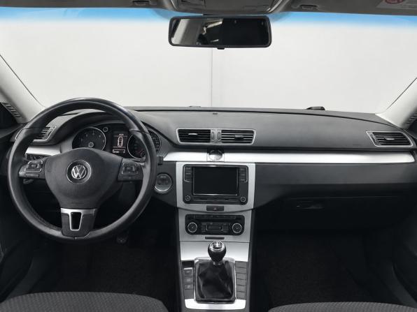 Volkswagen Passat B7 с пробегом 2011 года, цена 1 349 000 рублей, 101000 км, седан, Автокод Объявления