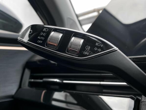 Omoda C5 I с пробегом 2023 года, цена 1 909 000 рублей, 34435 км, внедорожник, Автокод Объявления