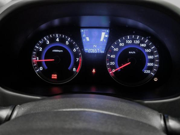 Hyundai Solaris I с пробегом 2012 года, цена 599 000 рублей, 209000 км, хэтчбек, Автокод Объявления