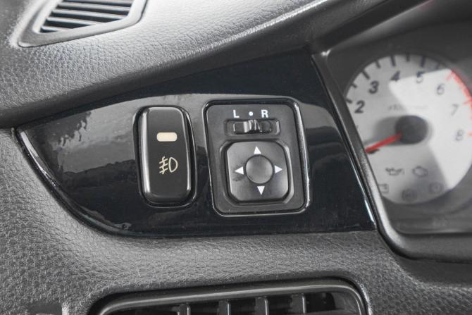 Mitsubishi Lancer IX Рестайлинг с пробегом 2006 года, цена 469 000 рублей, 295000 км, седан, Автокод Объявления
