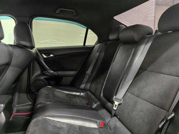 Honda Accord VIII Рестайлинг с пробегом 2011 года, цена 1 380 000 рублей, 216018 км, седан, Автокод Объявления
