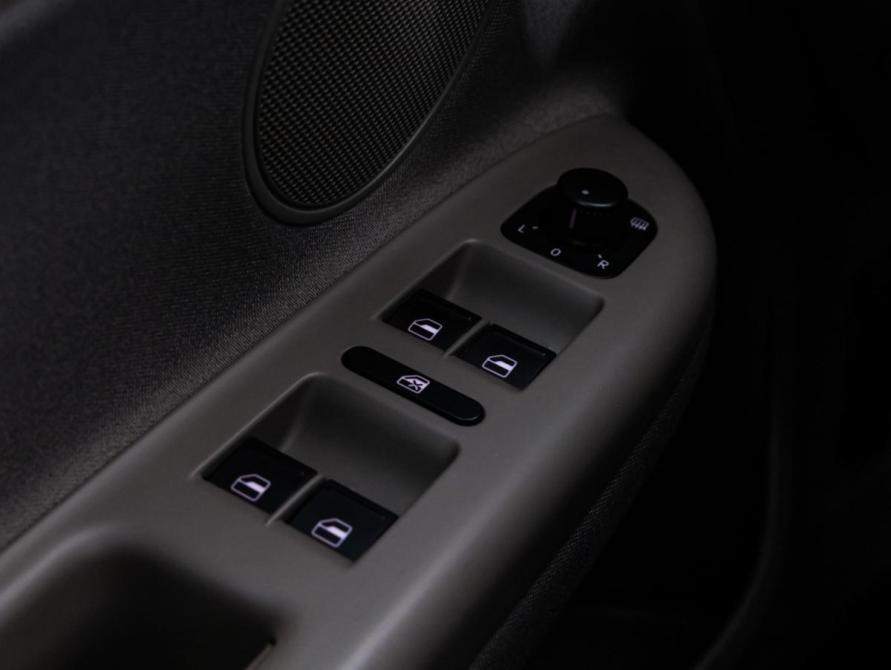 Volkswagen Golf Plus II Санкт-Петербург  - изображение 15