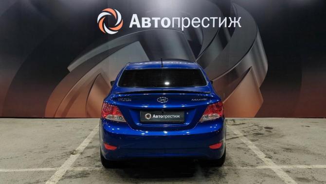 Hyundai Solaris I с пробегом 2011 года, цена 698 000 рублей, 240254 км, седан, Автокод Объявления